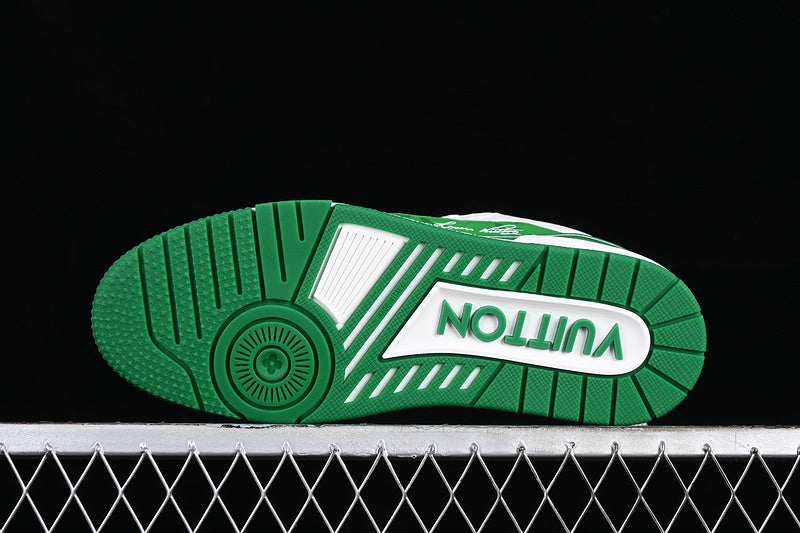 LV trainer signature green