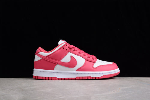 Dunk Low raspberry red