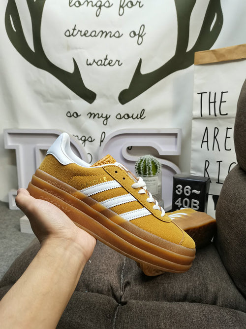 Gazelle bold mustard yellow