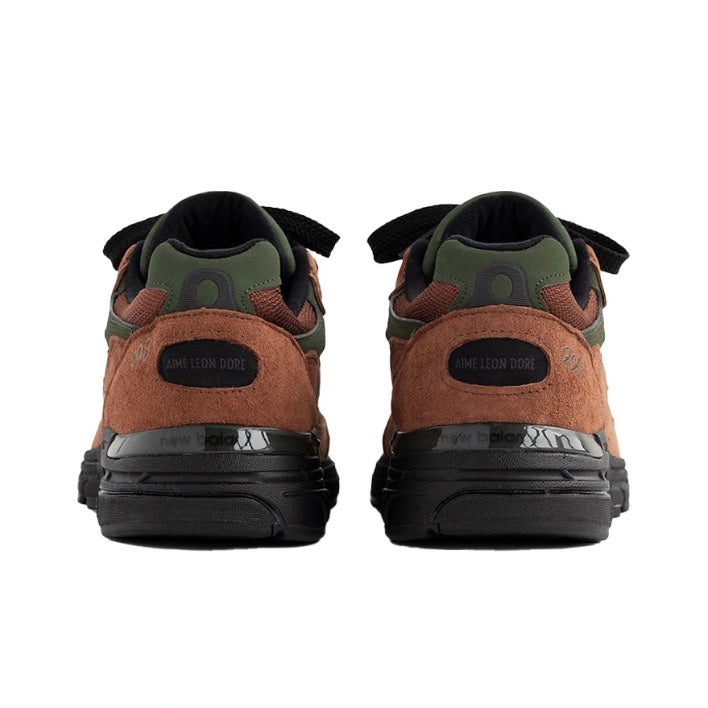 New Balance 993 brown