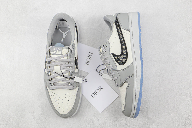 Jordan 1 Low x DIOR