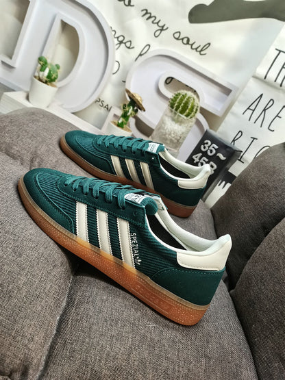 Spezial mineral green