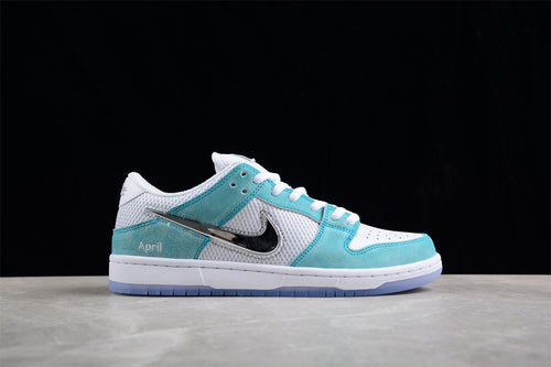 Dunk SB Low april aqua