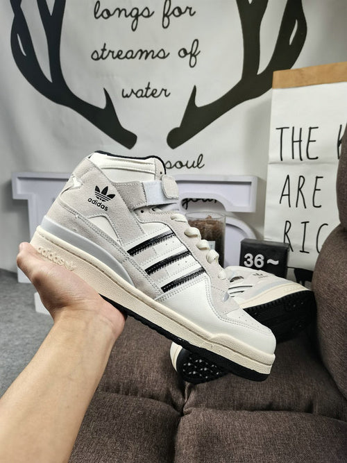 Forum High double white black