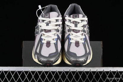 New Balance 1906R licorice