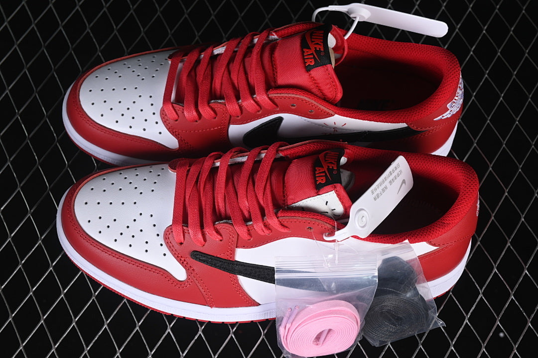 Jordan 1 Low x Travis Scott red white black