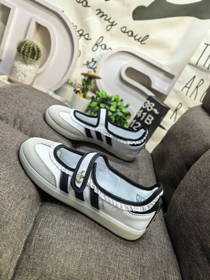 Samba jane ballerina white bold black