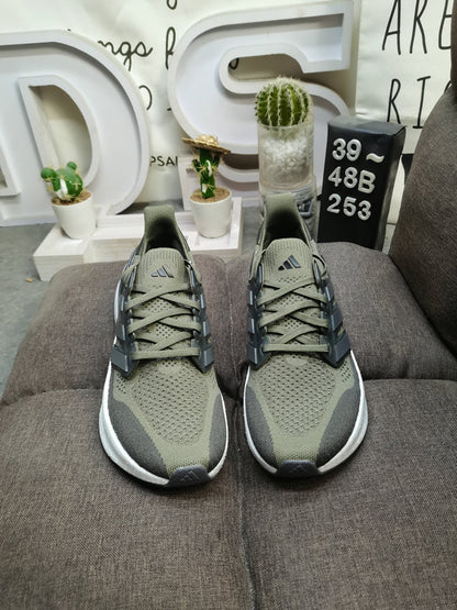 UltraBoost 5 olive grey