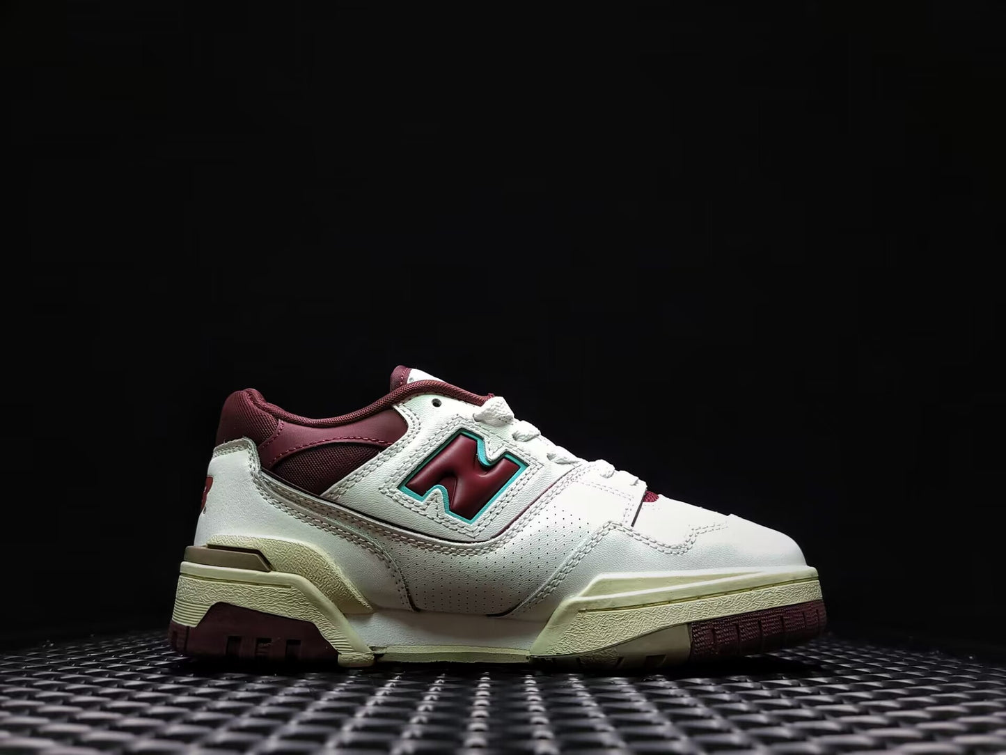 New Balance 550 white burgundy