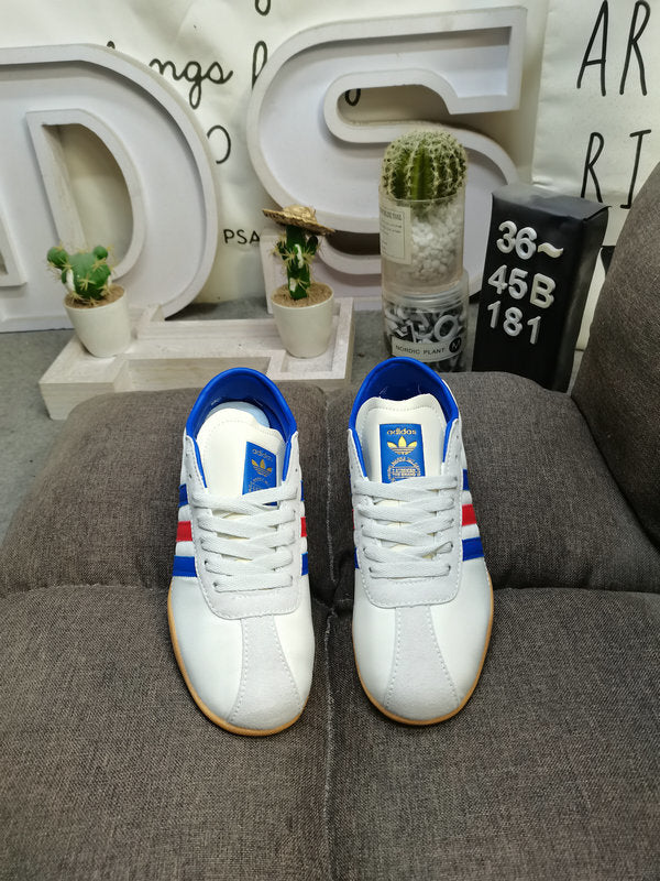 TOKYO white blue red