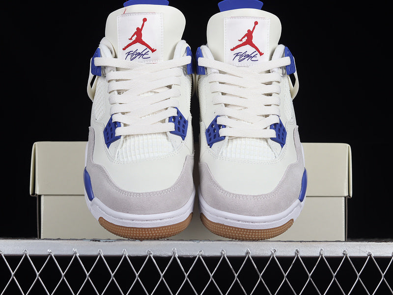 Jordan 4 SB navy