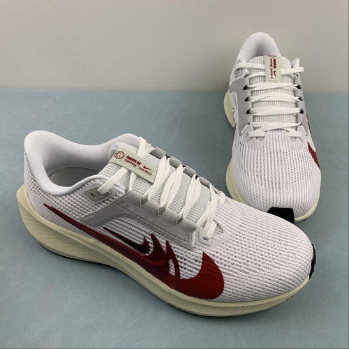 Zoom Pegasus 40 white redtones