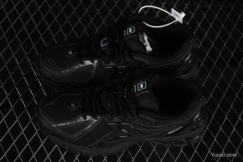 New Balance 1906R black