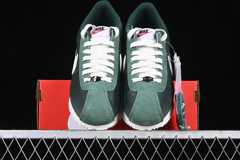 Cortez greentones