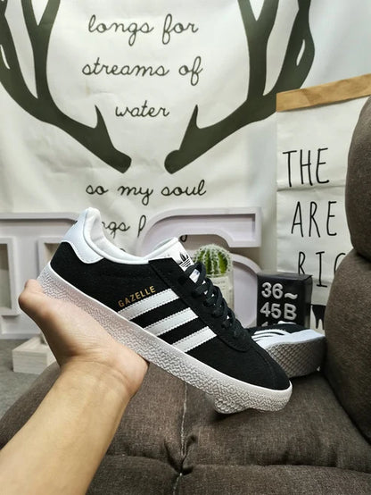 Adidas Gazelle white black