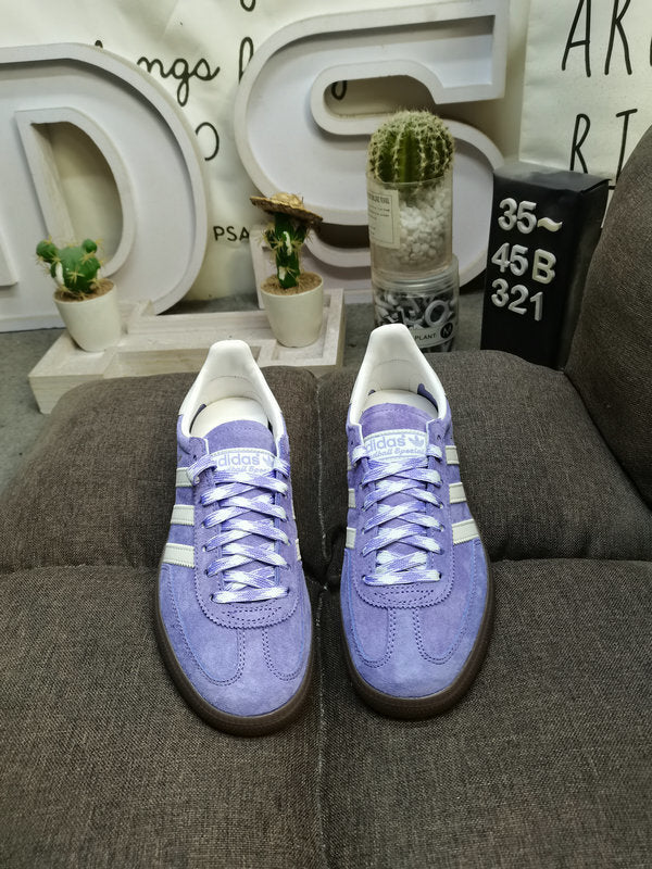Spezial light purple