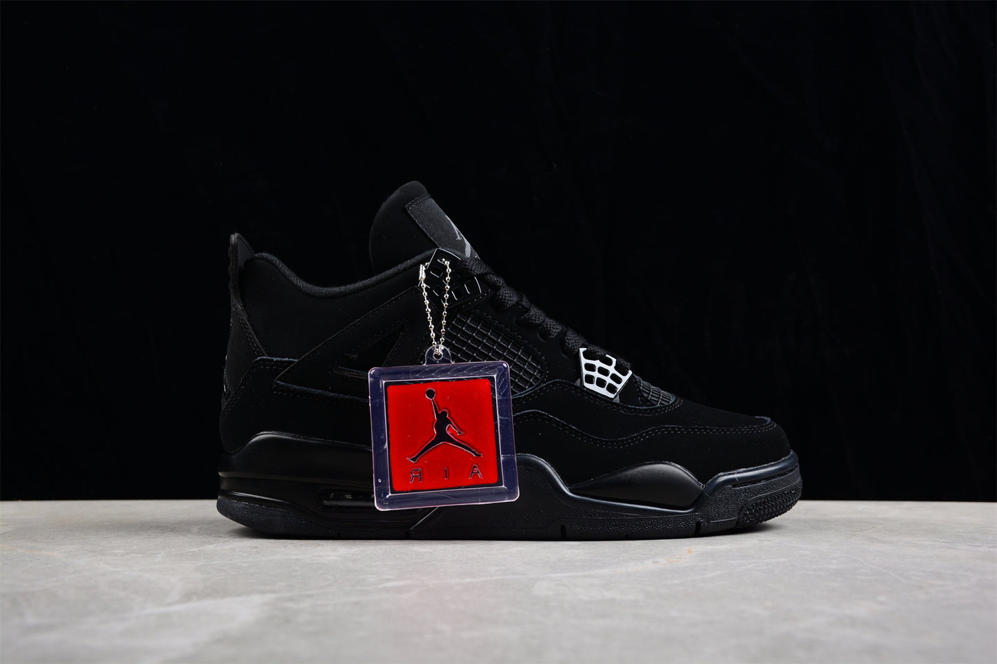 Jordan 4 black cat