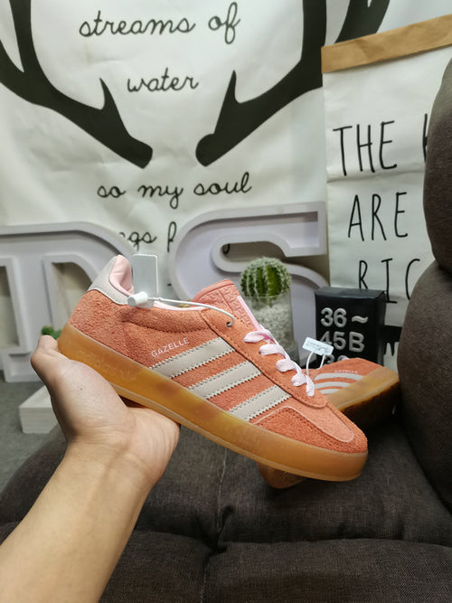 Gazelle indoor wonder clay