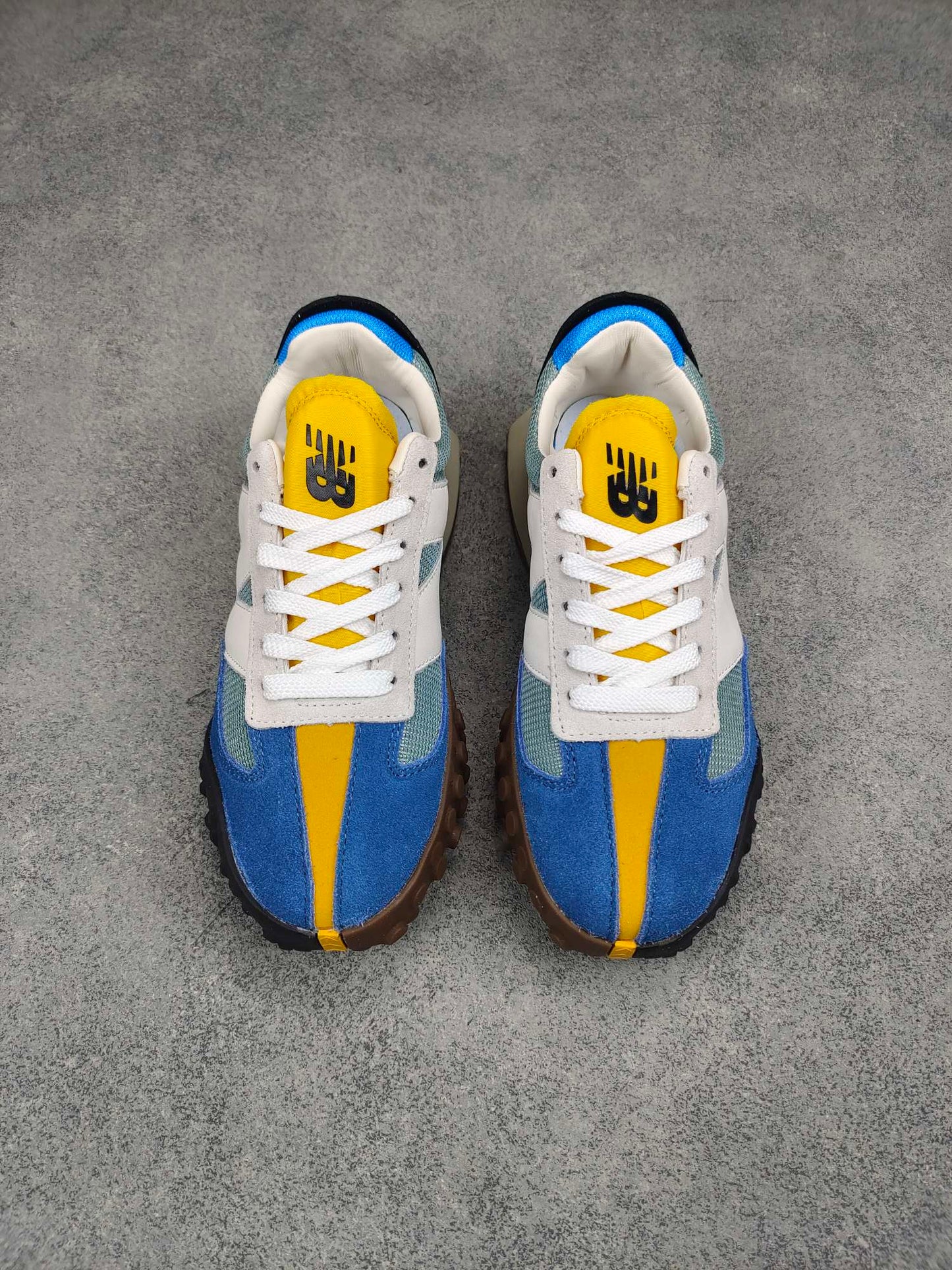 New Balance XC72 blue yellow