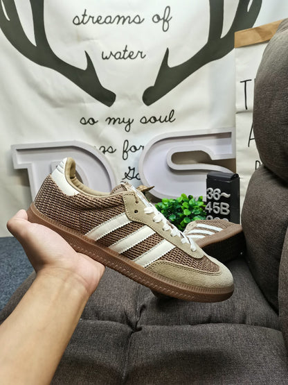 Samba cardboard