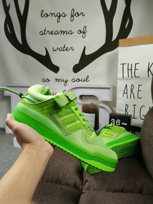 Forum x Bad Bunny volt