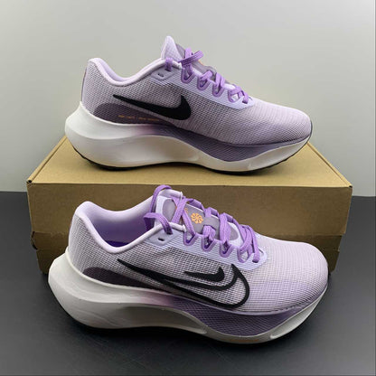 Zoom Fly 5 barely grape