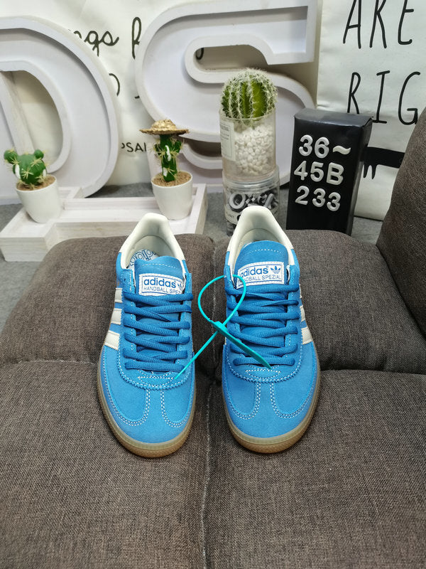Spezial blue