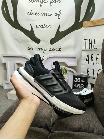 PlrBoost black white