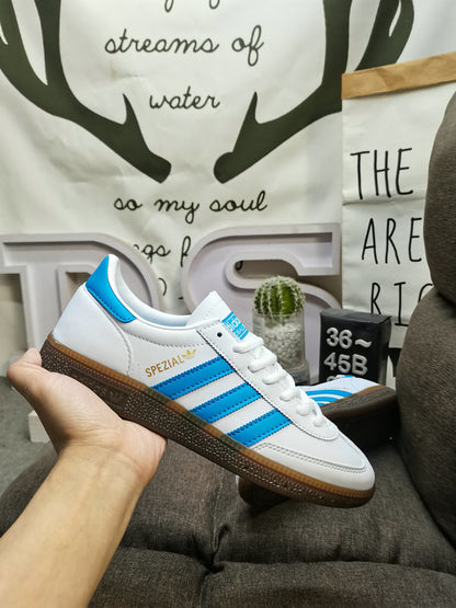 Spezial white blue