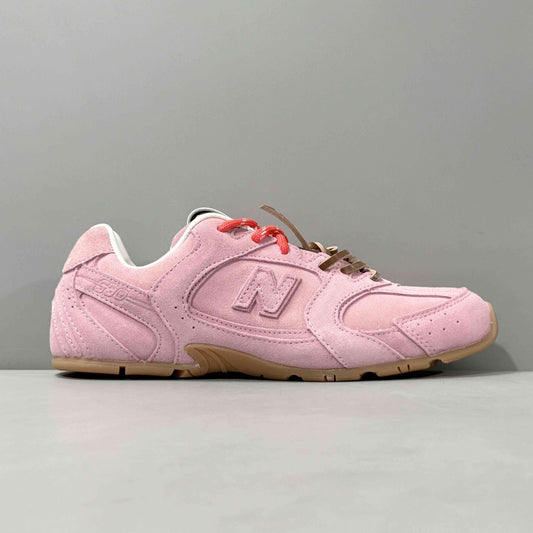 New Balance 530 x MIU MIU pink