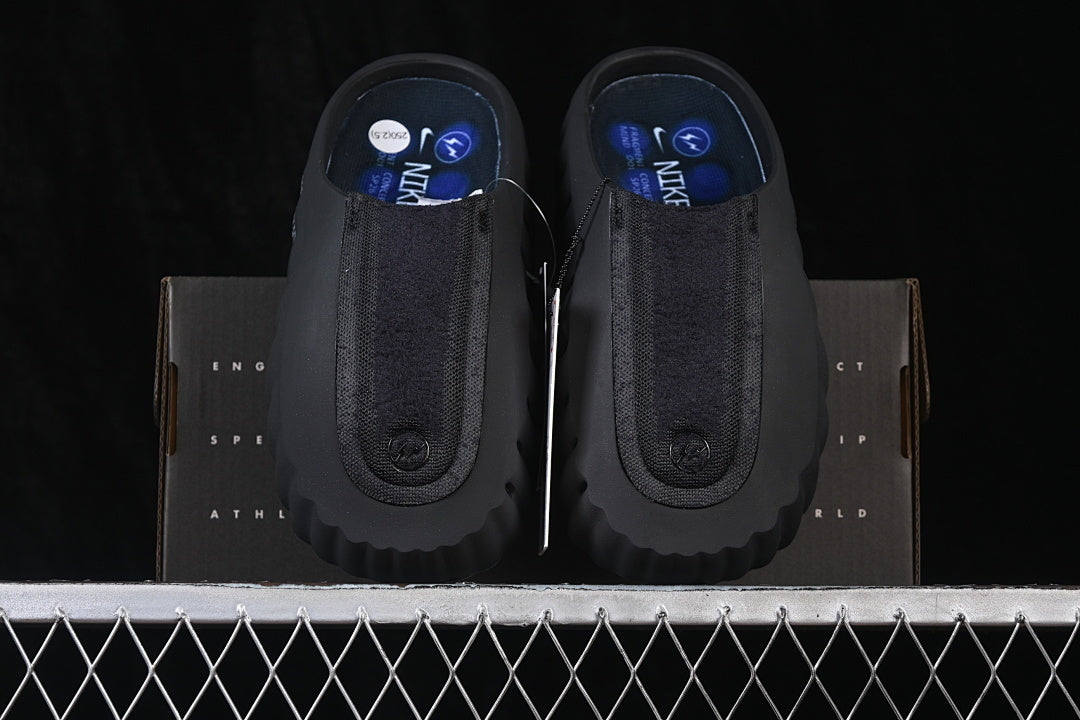 Mind 001 fragment black