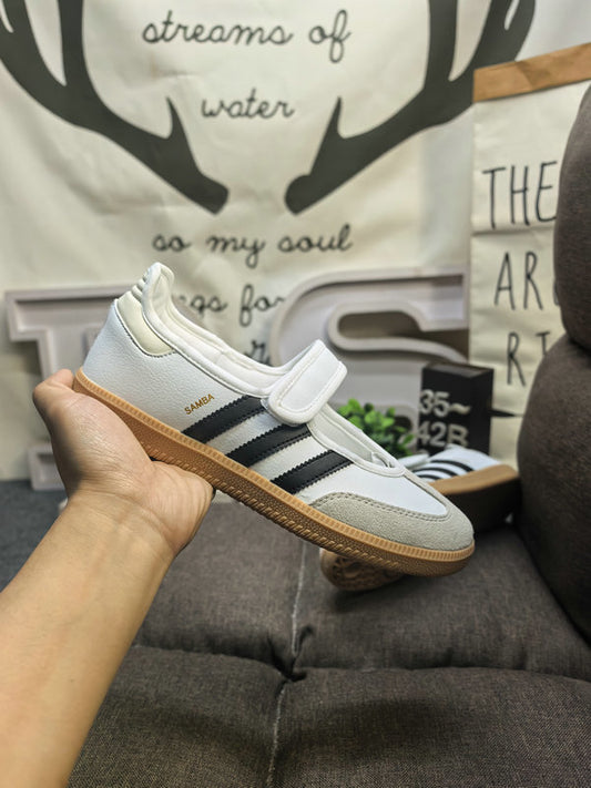 Samba jane ballerina white black