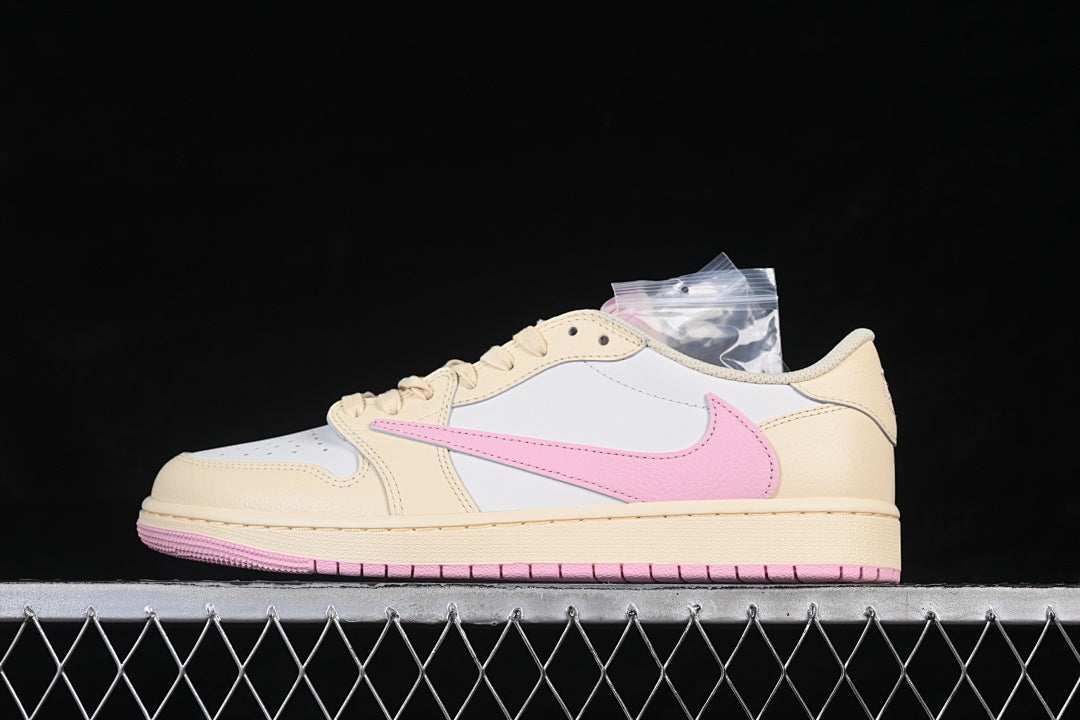 Jordan 1 Low x Travis Scott shy pink