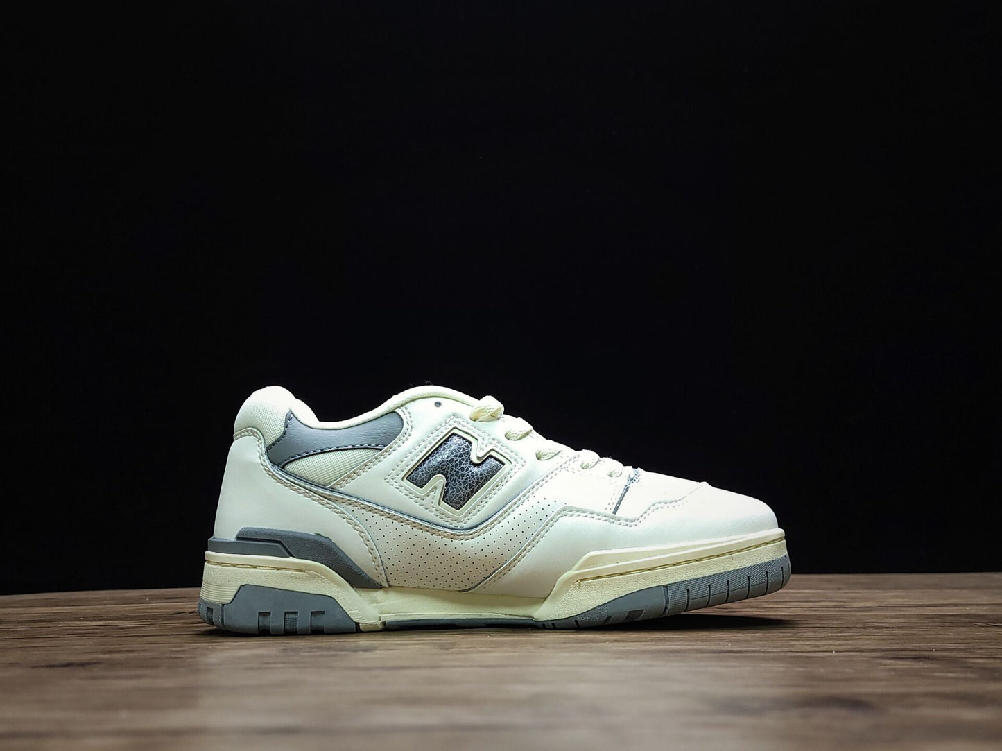 New Balance 550 vintage sky