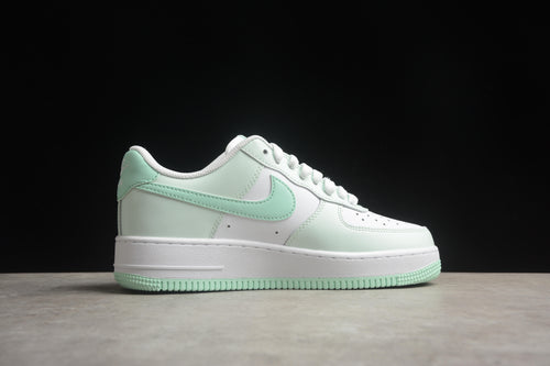 Air Force 1 mint white core