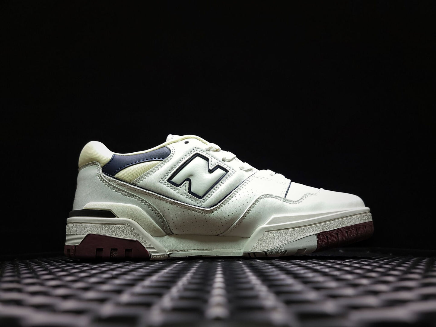 New Balance 550 white