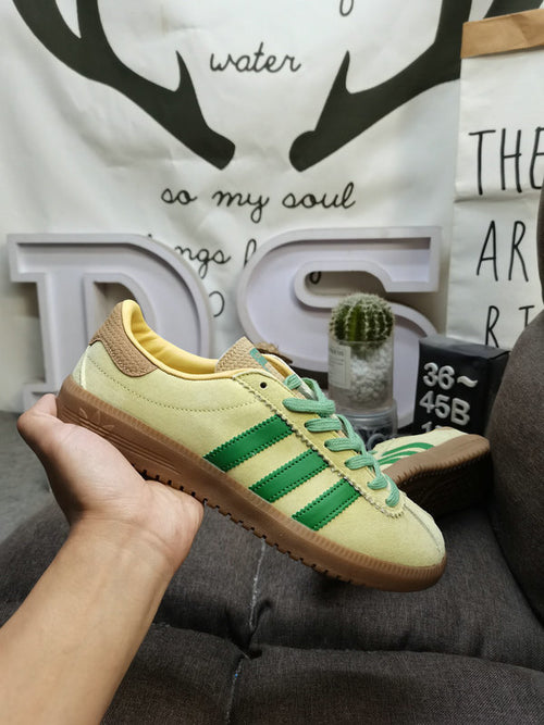 Bermuda banana green