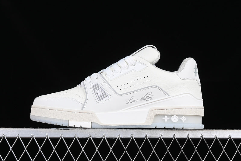 LV trainer signature white