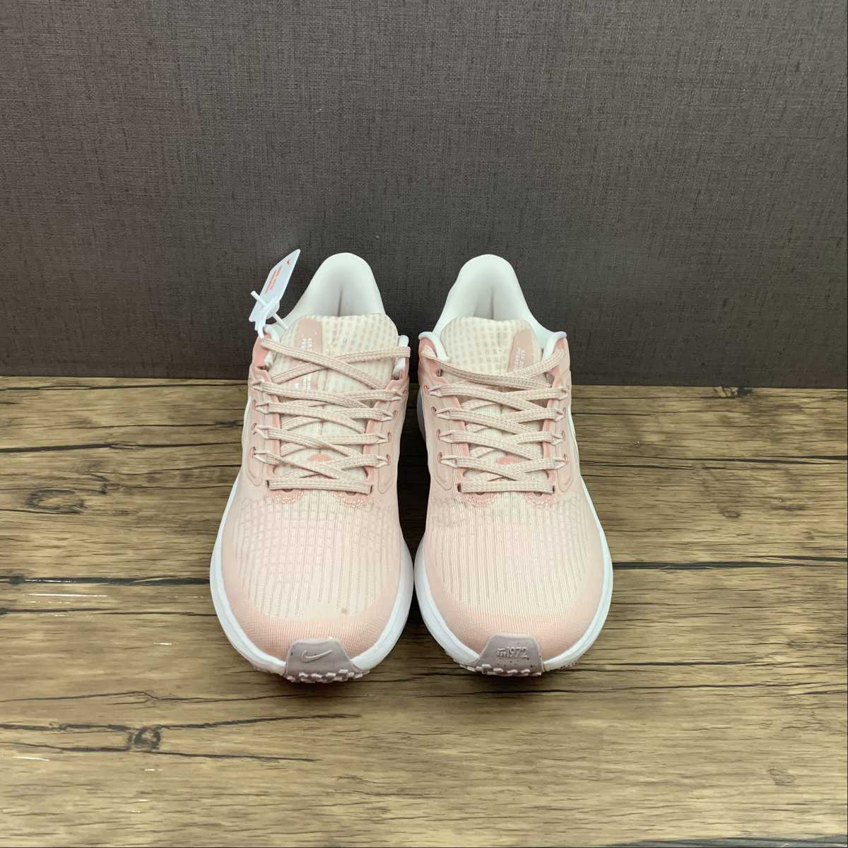Zoom Pegasus 39 salmon