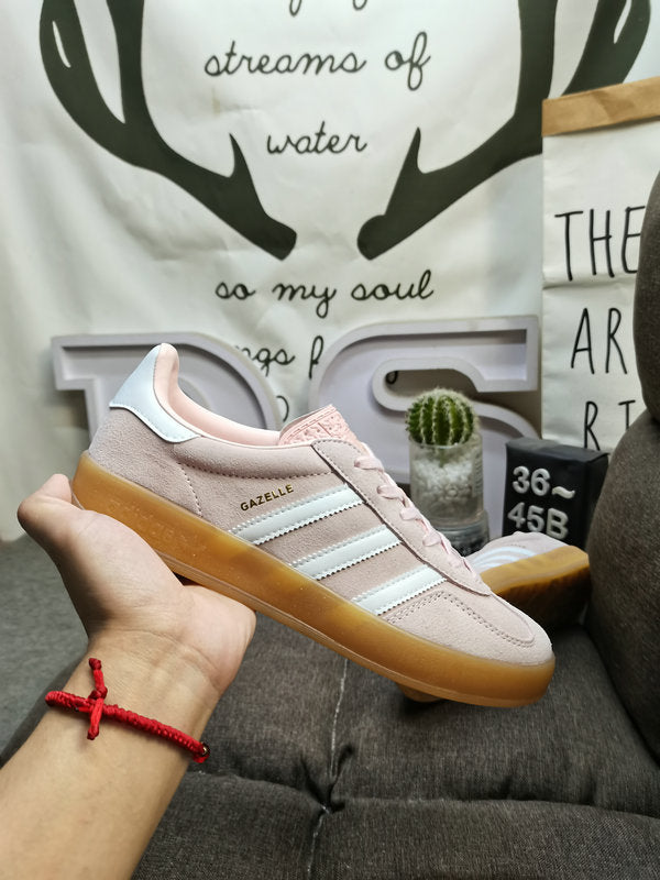 Gazelle indoor sandy pink