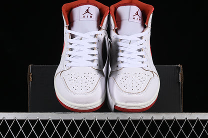 Jordan 1 Mid industrial red