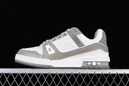 LV trainer white grey
