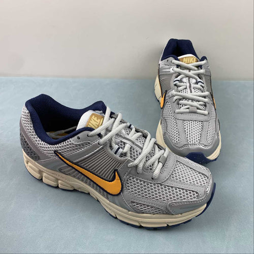 Zoom Vomero 5 grey yellow