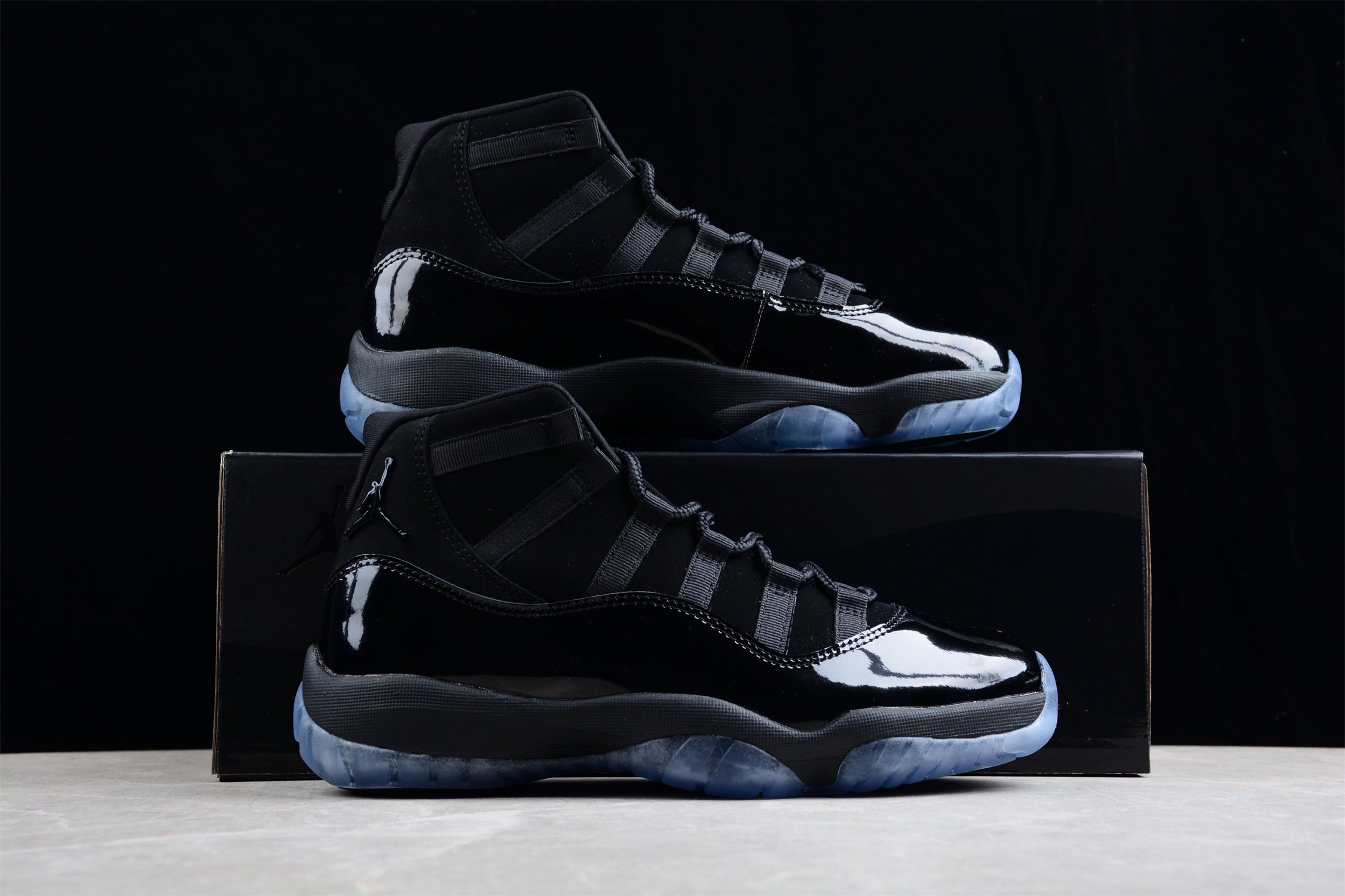 jordan 11 cap and gown size 6