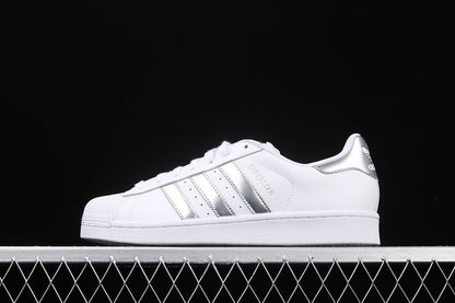 Superstar metallic silver