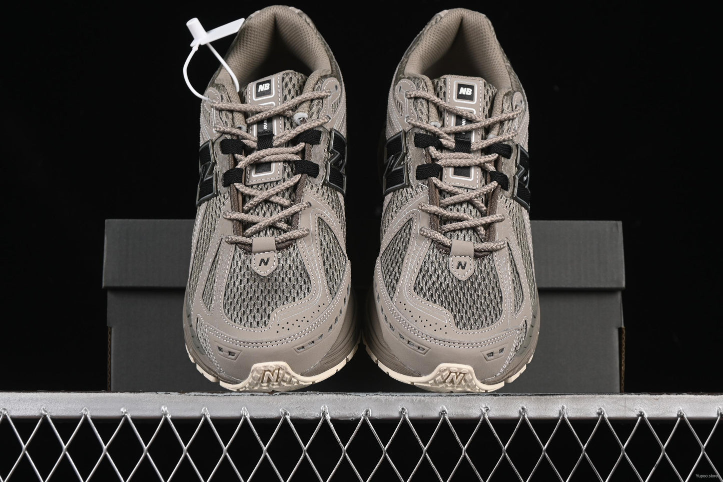 New Balance 1906R light brown