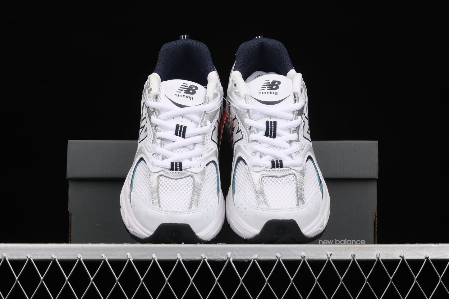 New Balance 530 white marine