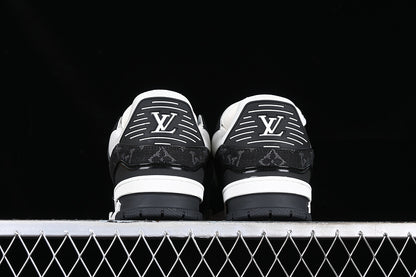 LV trainer white black