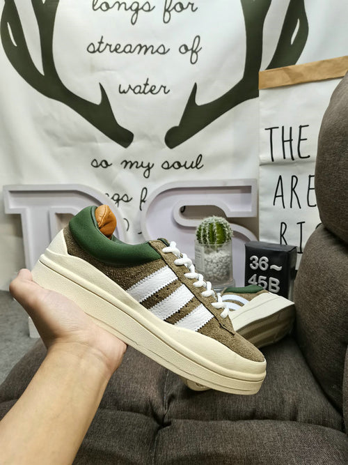 Campus x Bad Bunny olive