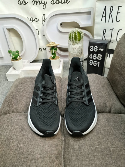 UltraBoost black